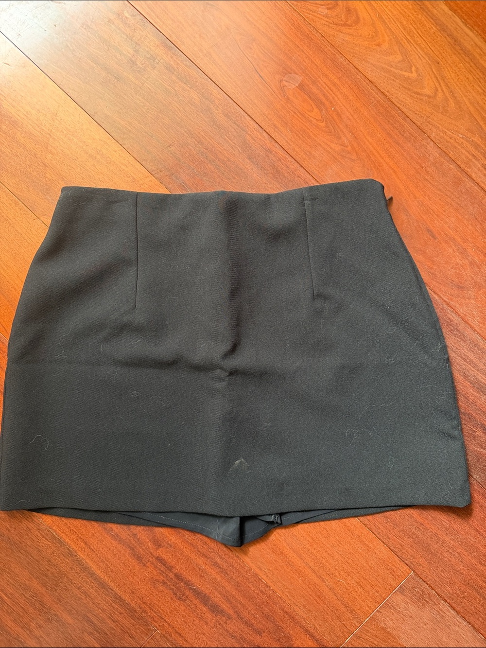 Abercrombie & Fitch Scarlett Mini Skort